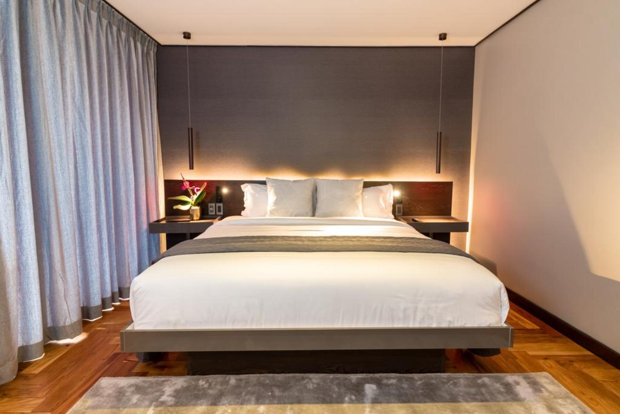 Ramada Encore By Wyndham Makati Makati City Exterior foto