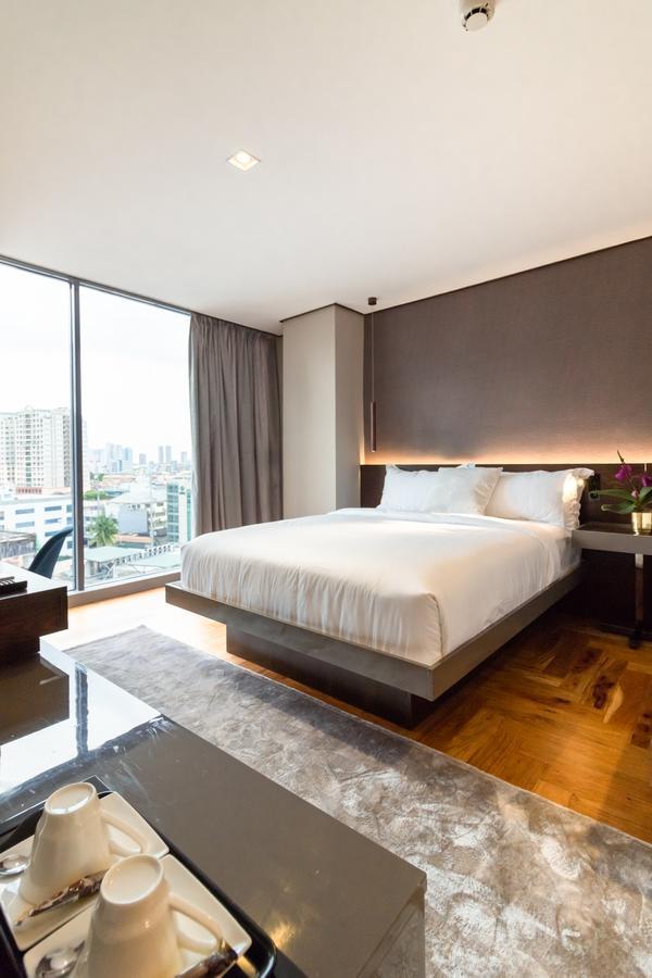 Ramada Encore By Wyndham Makati Makati City Exterior foto